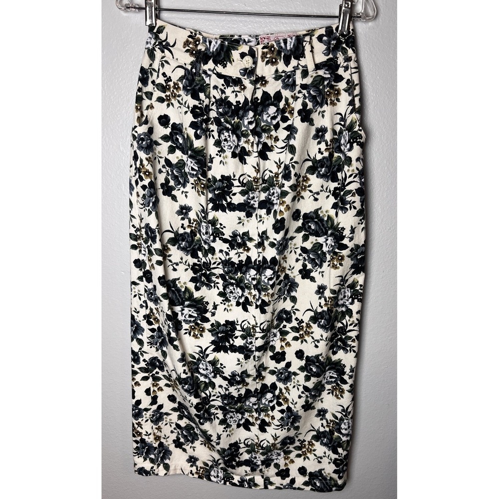 90's Women's Pencil Skirt 11/12 Blue White Floral Denim Made in‎ the USA Vintage
